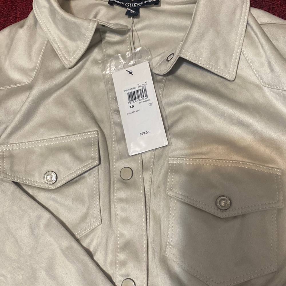 Guess button down